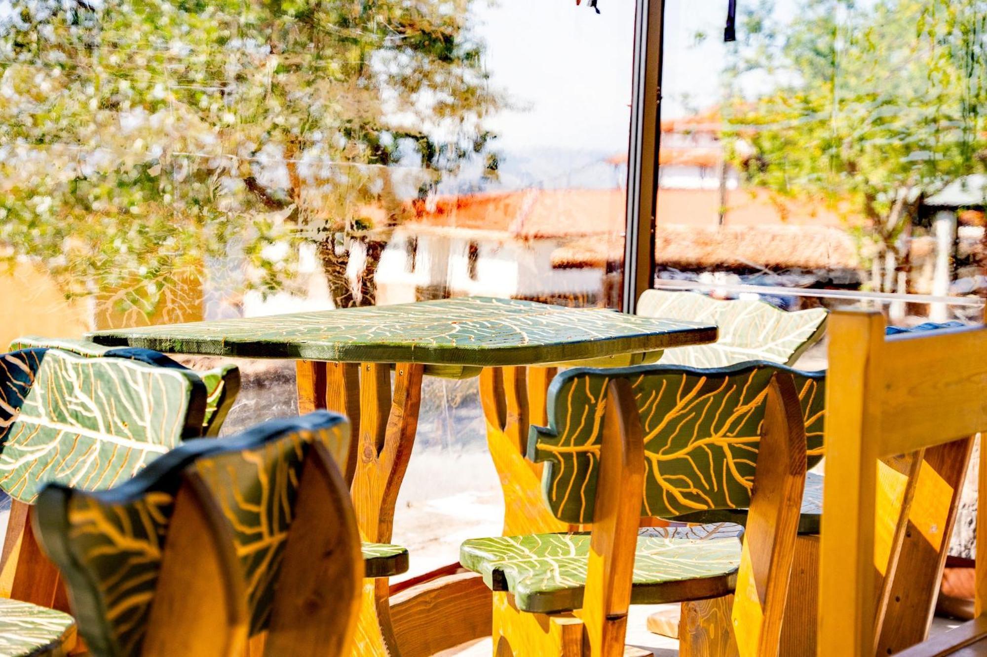 Complex Arbanashki Style-Panoramic View With Summer And Winter Terrace, Jacuzzi, Sauna, Children'S And Adult Area With Cinema Summer Arbanasi Buitenkant foto